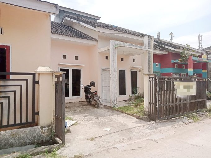 Dijual Rumah 2 Lantai di Komplek Liverpool 1 Jakabaring Palembang