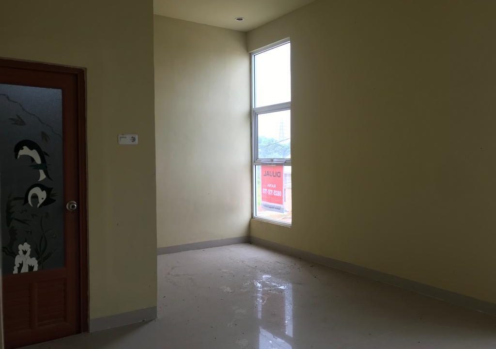 Dijual Cepat 2 unit Town House 2 lantai di Cluster Winola (2)