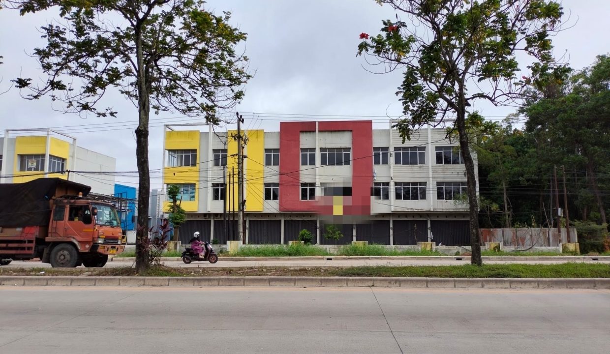 Ruko Gandeng ALang Alang Lebar (6)