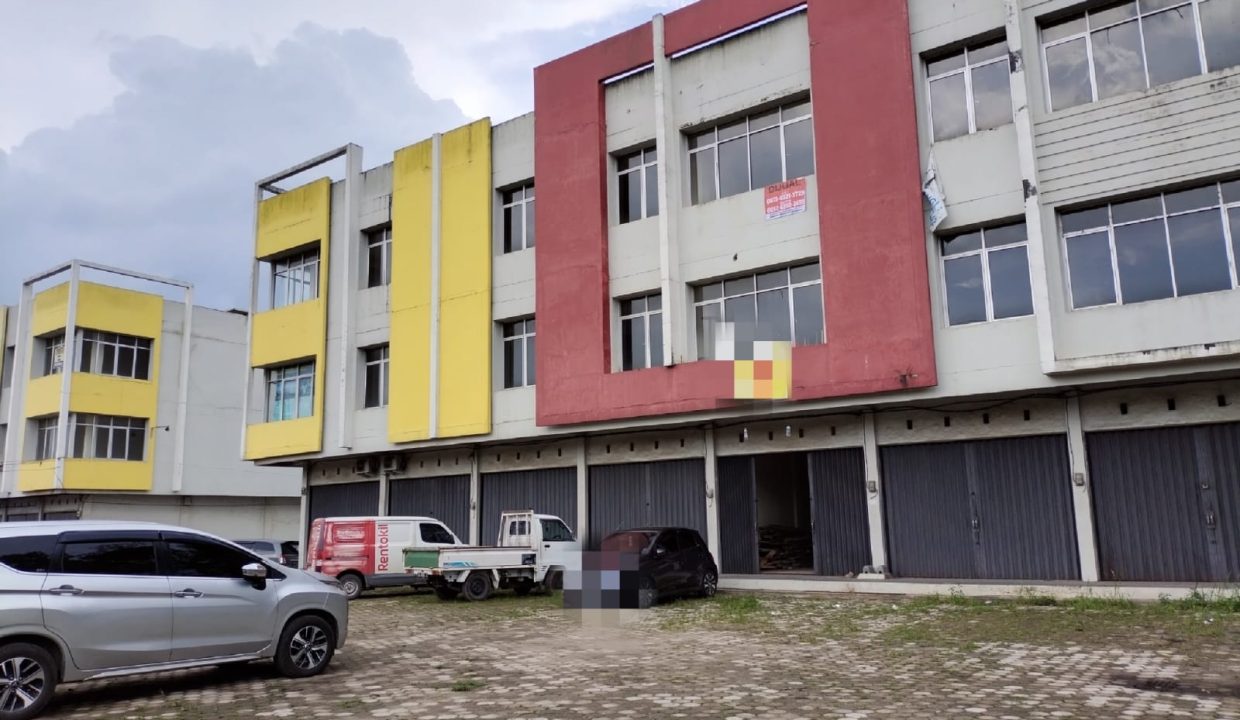Ruko Gandeng ALang Alang Lebar (7)