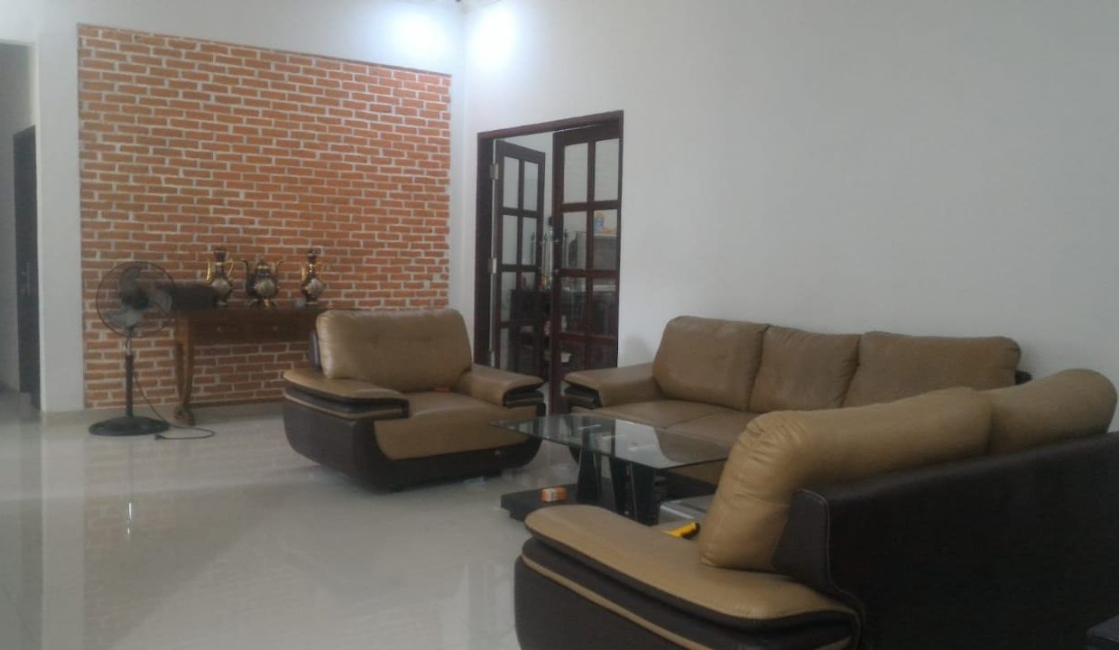 Rumah Minimalis Asri Komplek PU Taman Kenten Palembang (4)