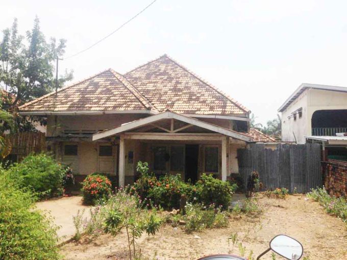 DIJUAL TANAH BONUS RUMAH TUA JALAN CIPTO KAMBANG IWAK PALEMBANG