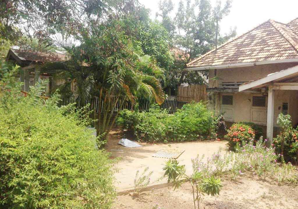 TANAH DIJUAL BONUS RUMAH KAMBANG IWAK PALEMBANG (1,8)