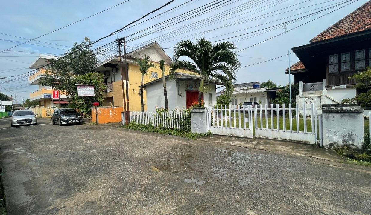 Tanah Jalan Kapten Natuna (4)