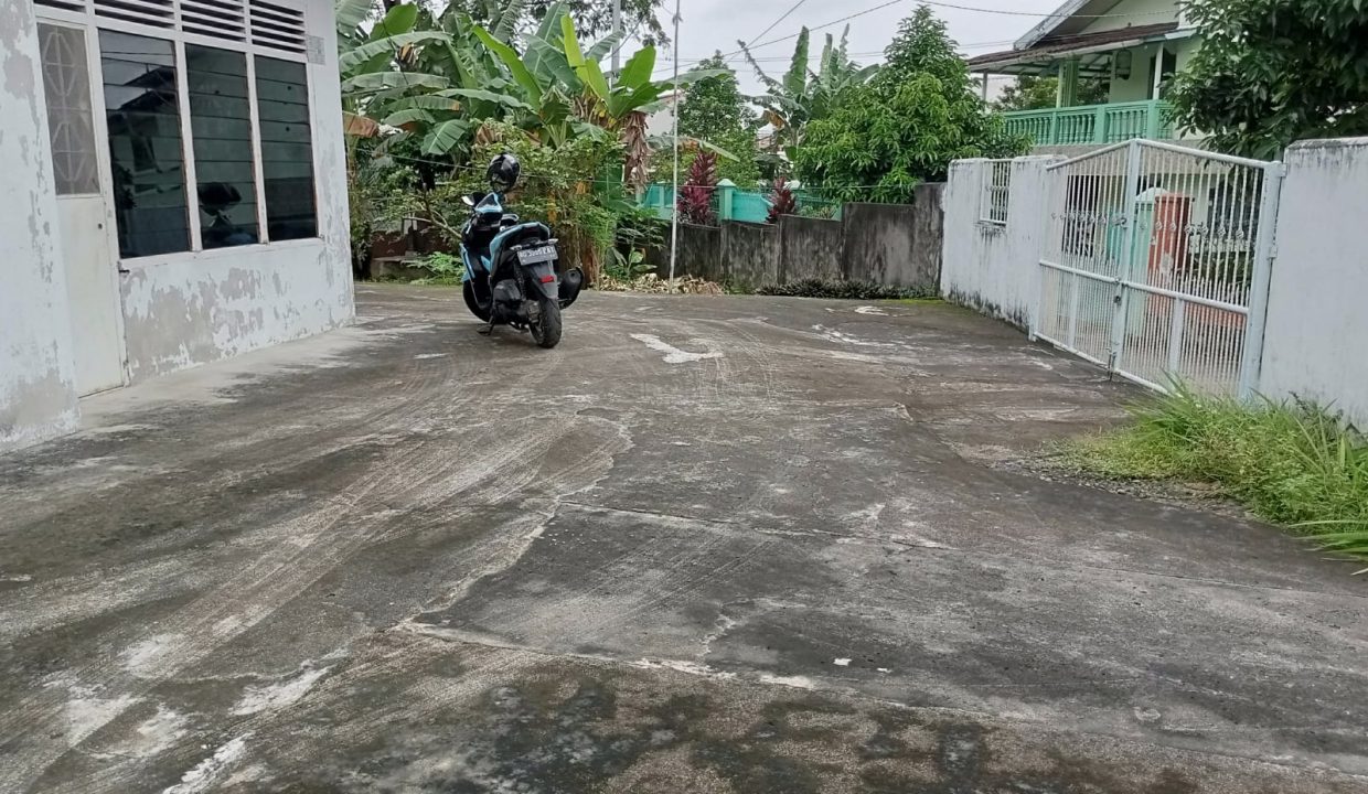 Tanah Jalan Sako (1)