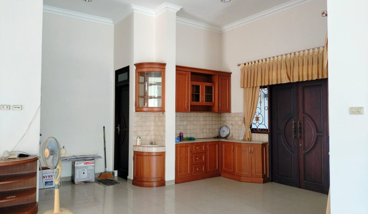 DIJUAL RUMAH FULL FURNISH DEMANG LEBAR DAUN PALEMBANG (7)