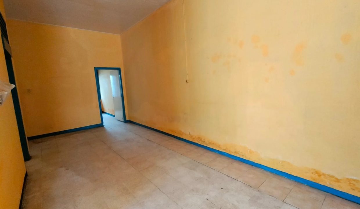 Dijual Tanah bonus Bangunan di Jl. Letnan Jaimas Cinde (6)