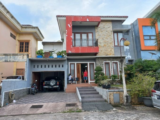 Dijual Murah Rumah Modern Semi Furnish Villa Bank Raya Demang Lebar Daun Palembang