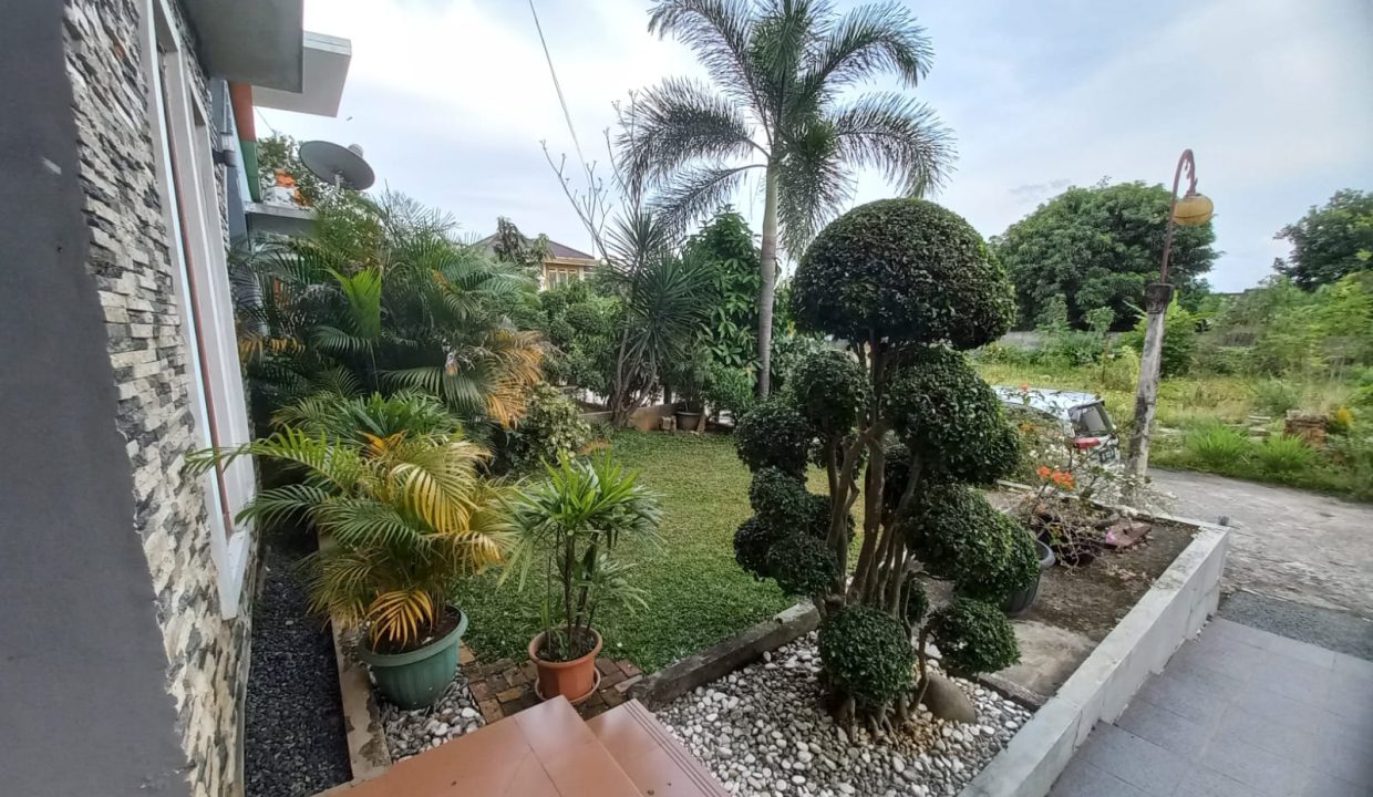 Dijual murah Rumah modern semi furnish di Villa Bank Raya Demang Lebar (12)
