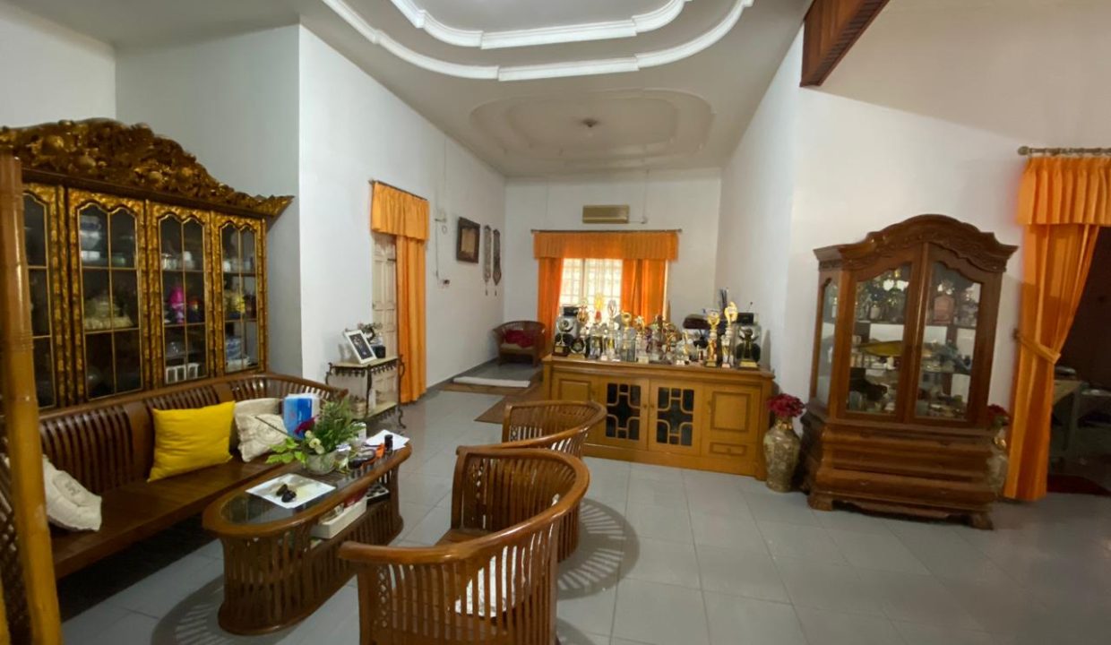 Dijual rumah jalan Enim depan RS Bunda Palembang (7)