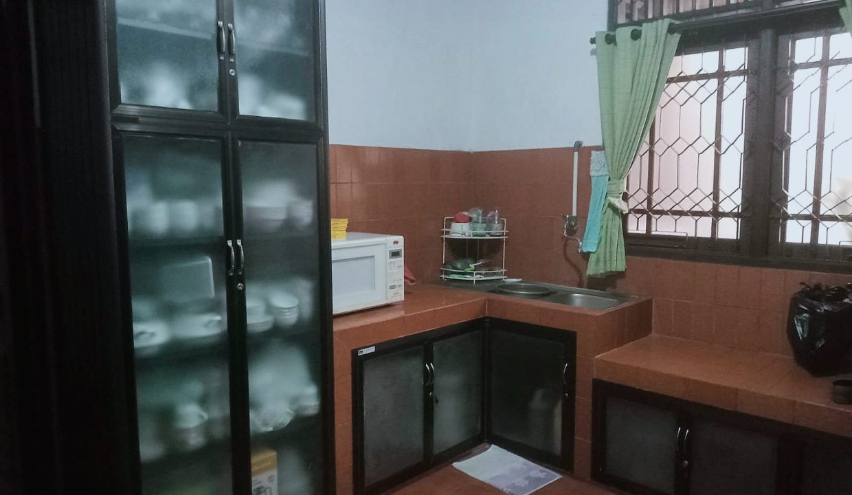 Jalan ANgkatan 45 (4)