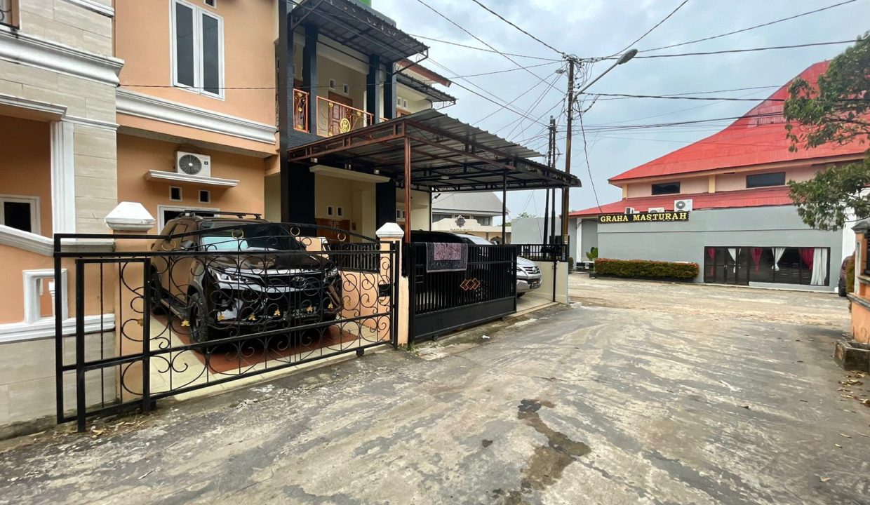 Jalan MP Mangkunegara Kenten (1,3)