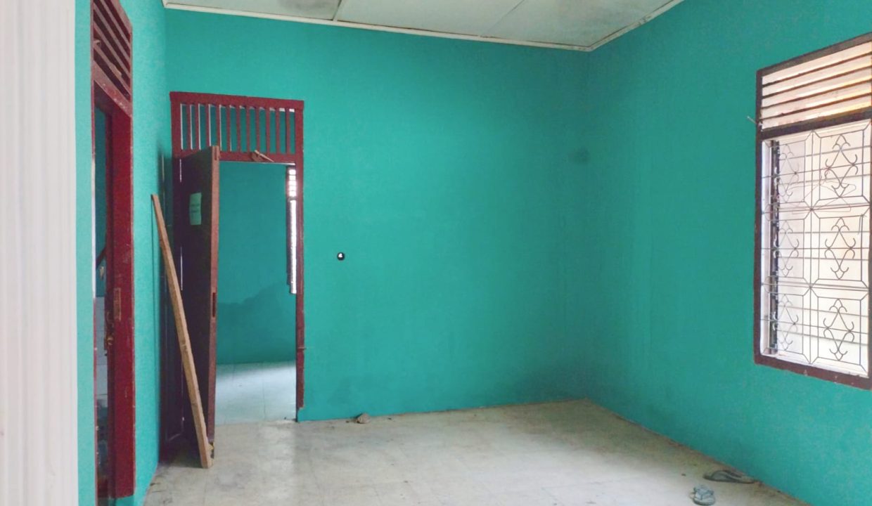 Jl. Demang Lebar Daun (8)