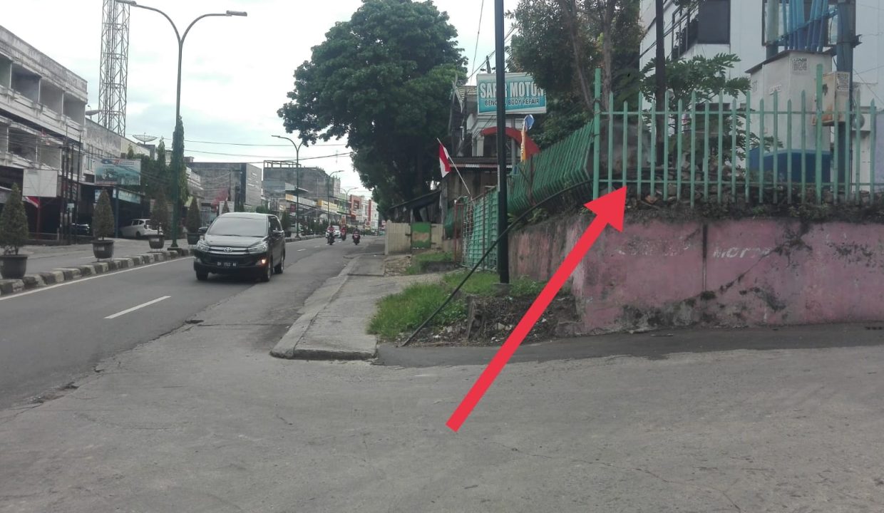 Lahan Plus Bangunan Jalan Hos CokroAminoto di Kota Jambi (1)