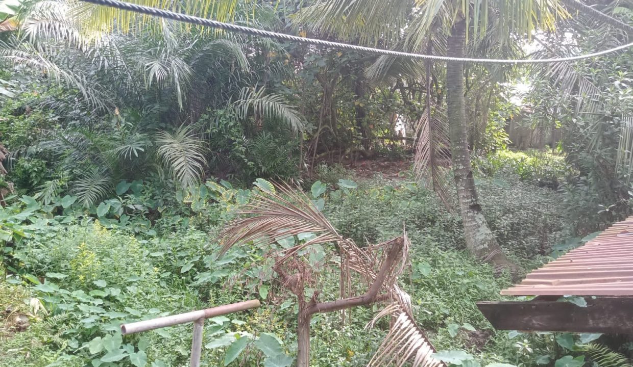 Rumah 2 Lantai Jalan Suka Bakti (3)