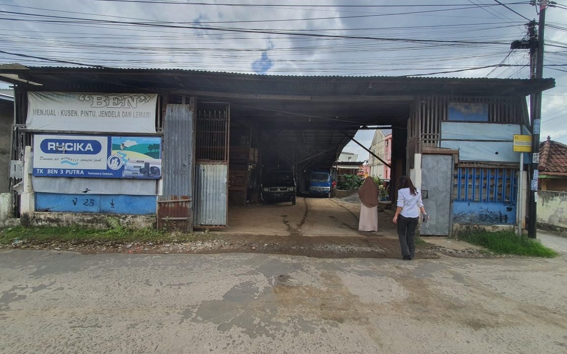 Di jual cepat tanah di jalan demang lebar daun palembang (3)