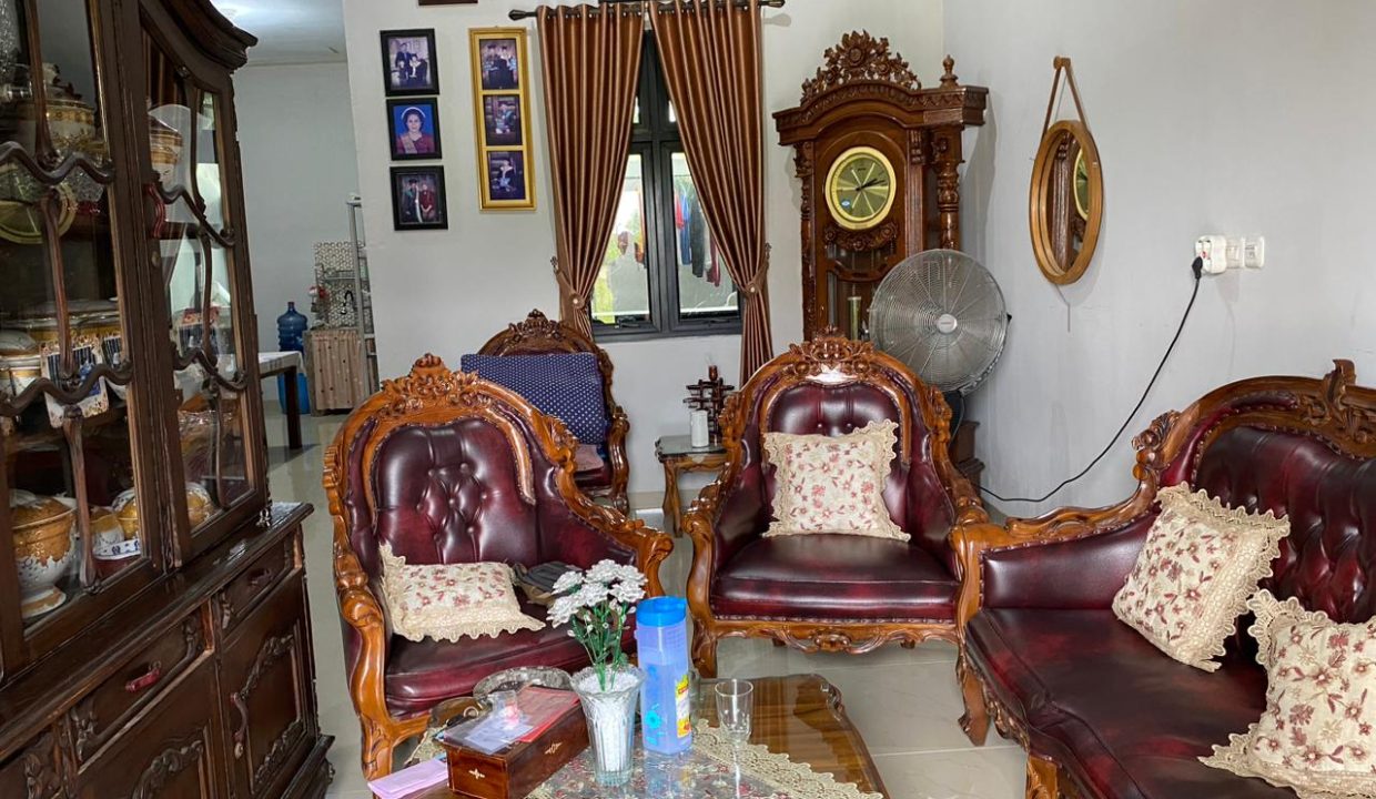 Dijual 1 Unit Town House Sangat Bagus dan Terawat Lokasi Strategis Jl Macan Kumbang (13)