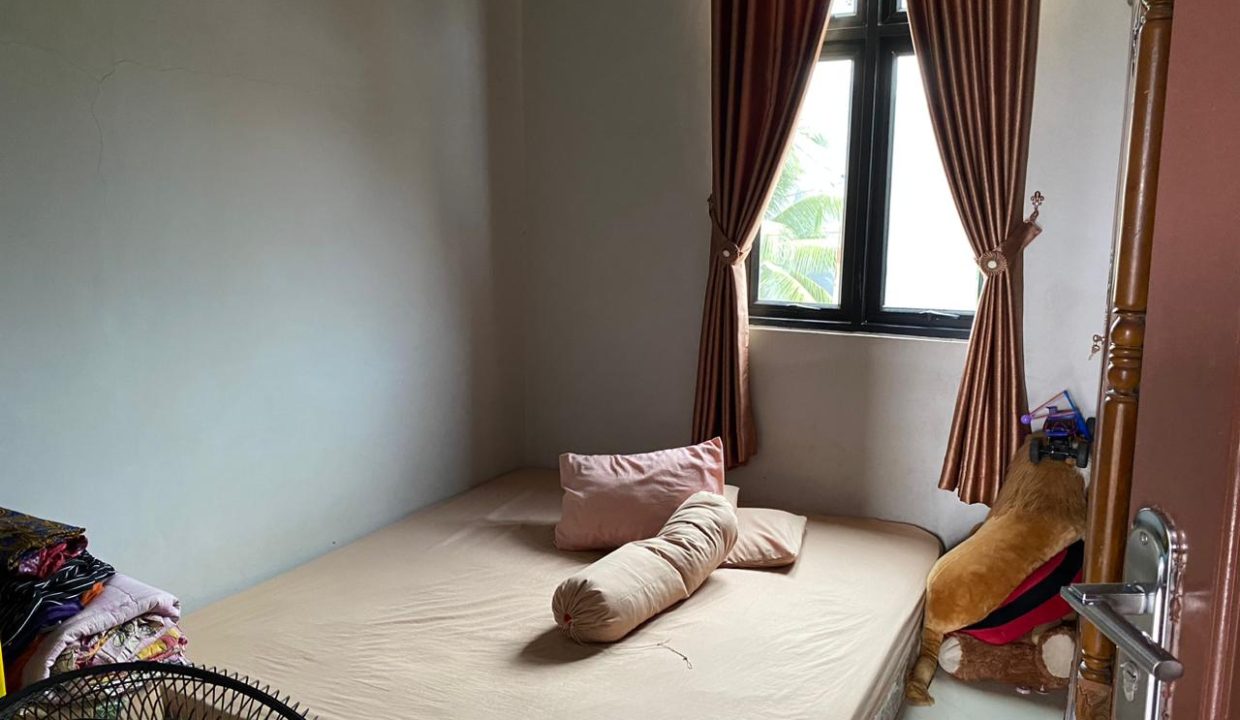 Dijual 1 Unit Town House Sangat Bagus dan Terawat Lokasi Strategis Jl Macan Kumbang (4)