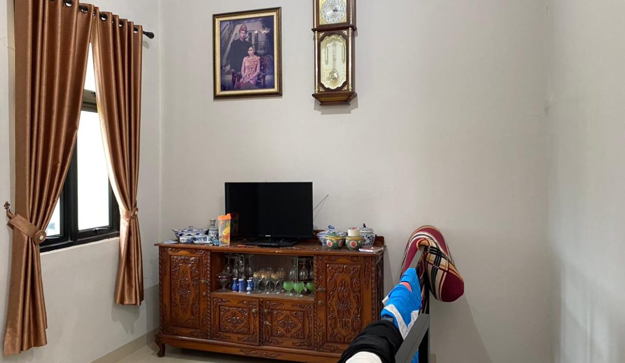 Dijual 1 Unit Town House Sangat Bagus dan Terawat Lokasi Strategis Jl Macan Kumbang (5)