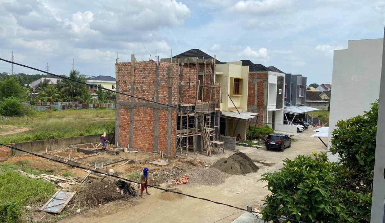 Dijual 1 Unit Town House Sangat Bagus dan Terawat Lokasi Strategis Jl Macan Kumbang (6)