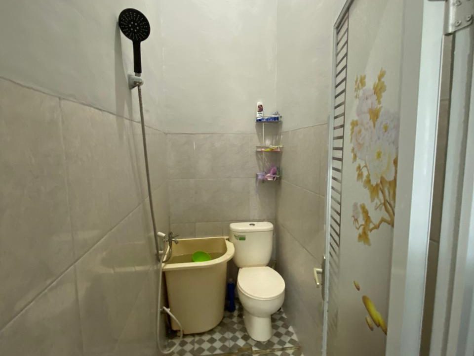 Dijual 1 Unit Town House Sangat Bagus dan Terawat Lokasi Strategis Jl Macan Kumbang (8)