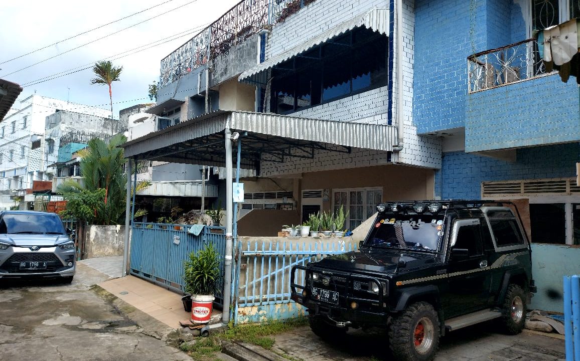 Dijual Ruko 2.5 Lantai Tengah Kota di Jalan Veteran 20 ilir Palembang (1,8)