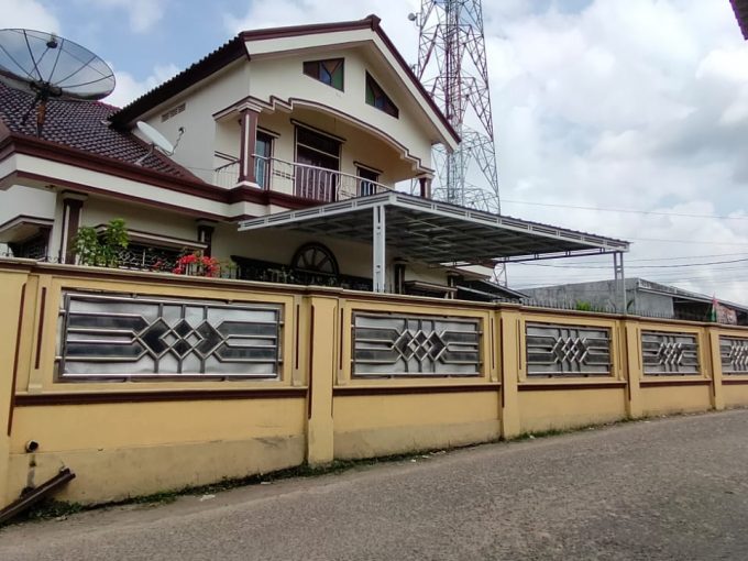Dijual Rumah Mewah 2 Lantai Jalan S Suparman Sukabangun Palembang