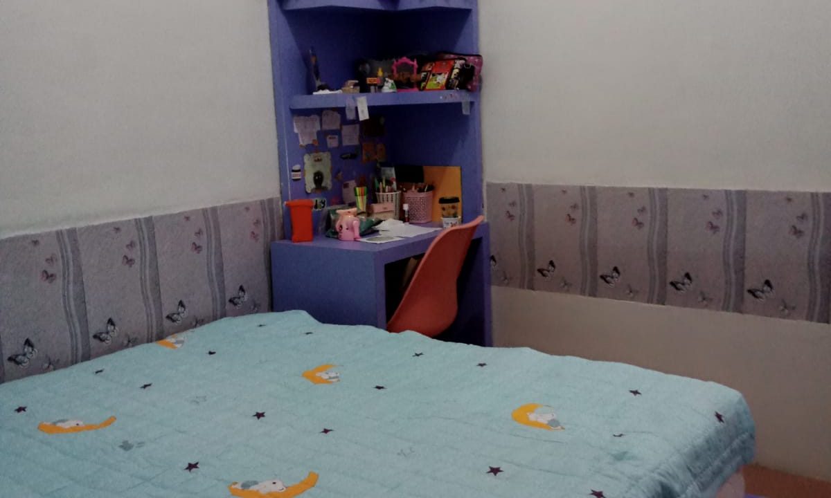 Dijual Rumah Semi Furnished di Demang Lebar Daun (5)