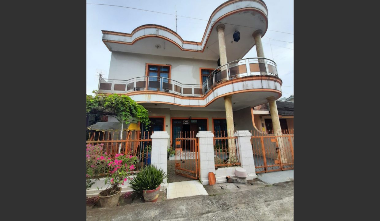 Dijual Rumah di Komplek Griya Damai Indah Dekat Indogrosir Kenten Laut (1,1)