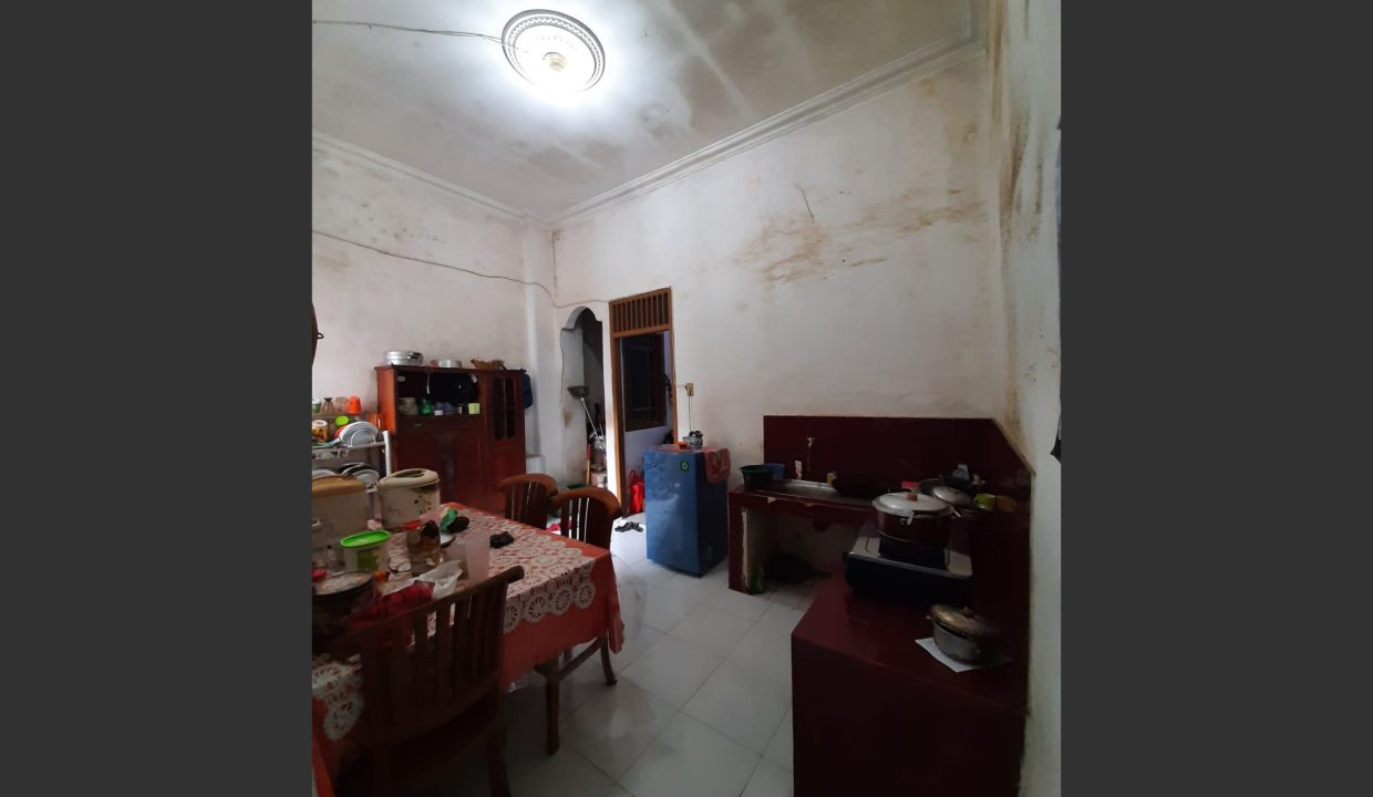 Dijual Rumah di Komplek Griya Damai Indah Dekat Indogrosir Kenten Laut (8)