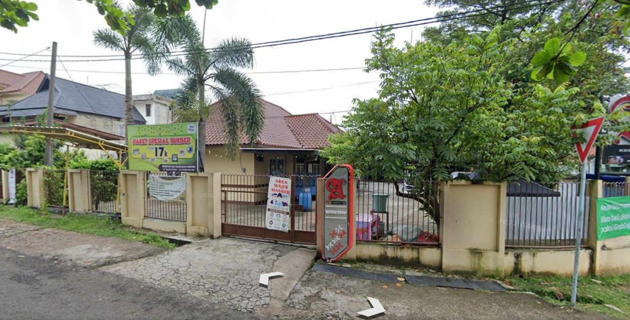 Dijual Tanah Plus Rumah posisi hook di Jalan Diponegoro Kambang Iwak (3)