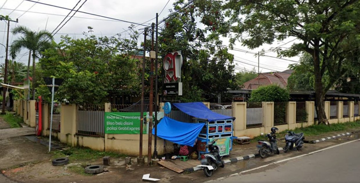 Dijual Tanah Plus Rumah posisi hook di Jalan Diponegoro Kambang Iwak (5)