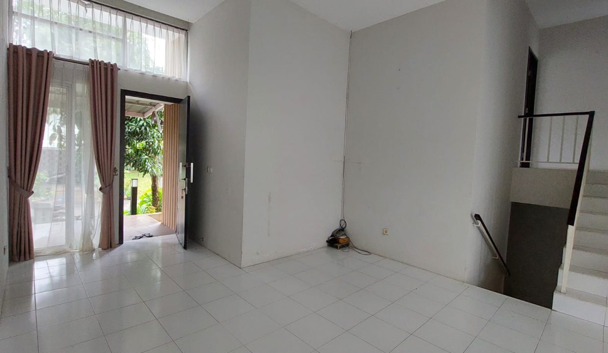 Dijual rumah modern minimalis komplek Citra Grand City (6)