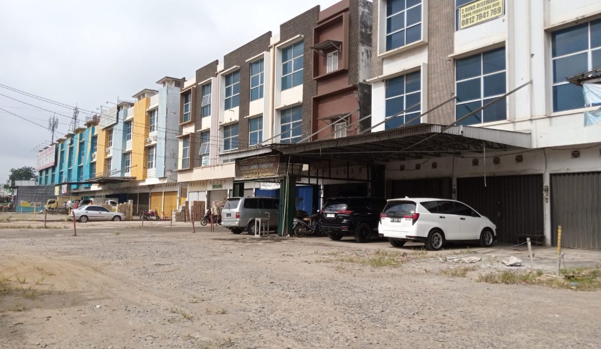 Disewakan 1 unit Ruko depan Pasar KM 12 Palembang (1,5)
