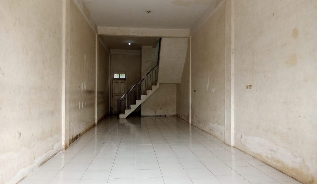 Disewakan 1 unit Ruko depan Pasar KM 12 Palembang (2)