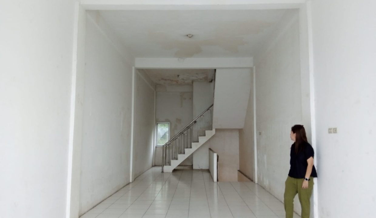 Disewakan 1 unit Ruko depan Pasar KM 12 Palembang (4)