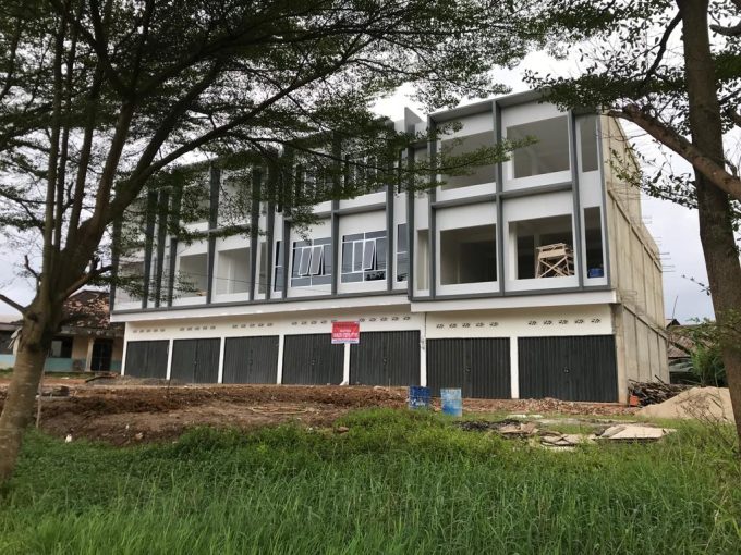 Disewakan 2 Unit Ruko Plong Kondisi Baru Jalan Noerdin Pandji Palembang