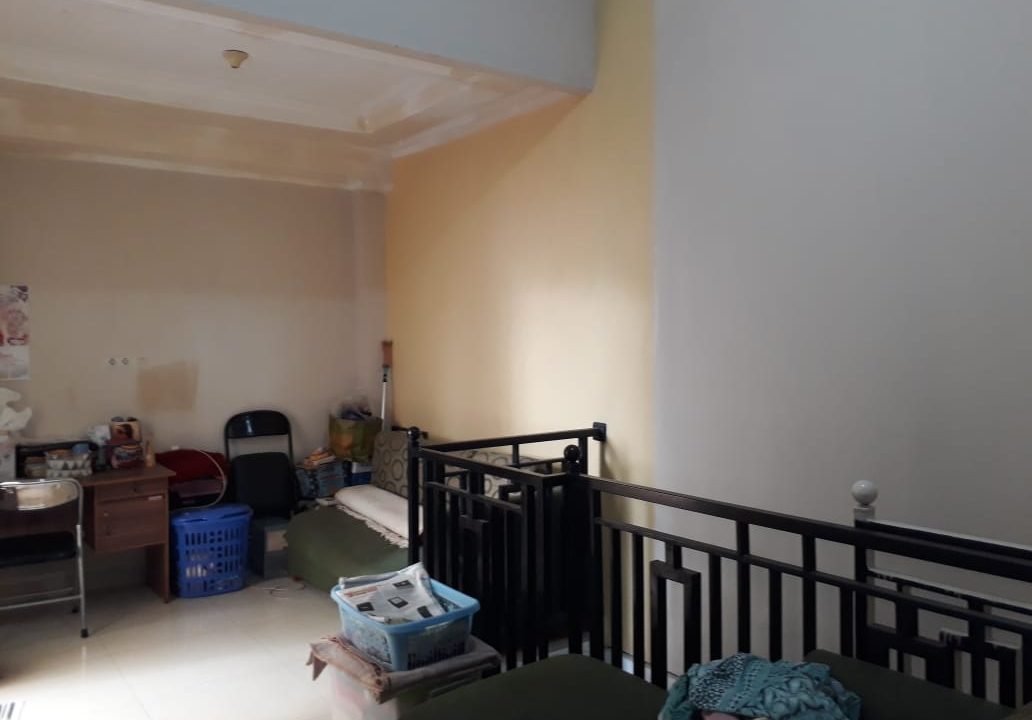 Rumah 2 lantai Bagus dan Siap Huni di Graha Masturah Jalan M.P Mangkunegara Palembang (10)