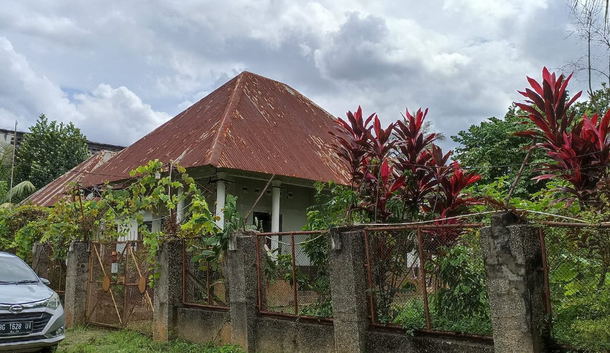 Rumah Besar jalan Kamboja (1,2)