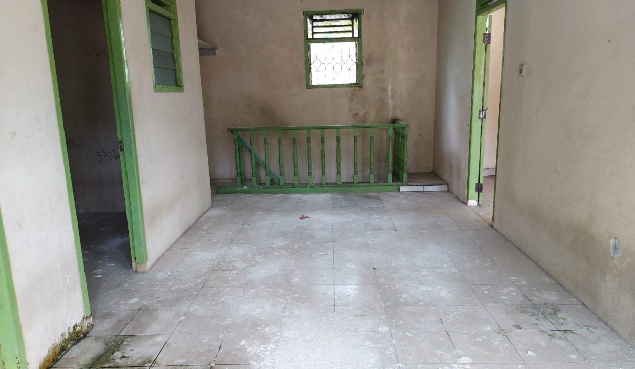 Rumah di Komplek Demang Hill Jl Demang V - Kawasan Demang Lebar Daun Palembang (2)