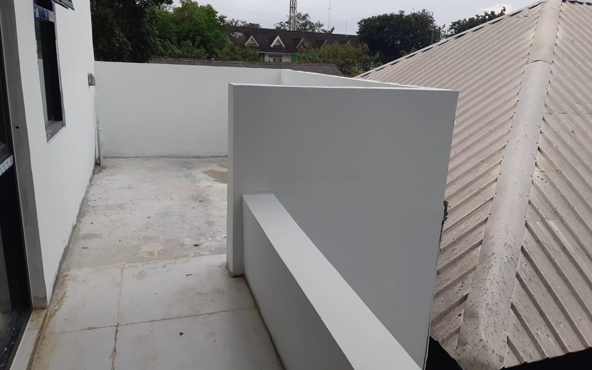 Townhouse Komplek Royal Poligon (8)