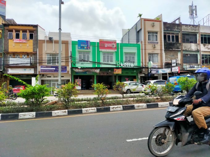 Disewakan Ruko 2 Unit Jalan Kolonel H Burlian Km 7 seberang Gramedia Palembang