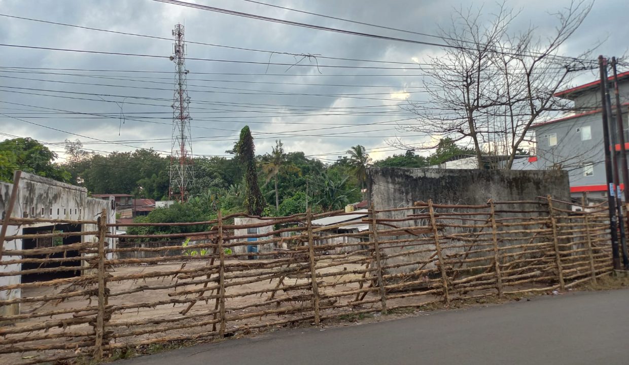 tanah luas siap bangun tengah kota di Jalan Riau puncak sekuning bukit besar (2)