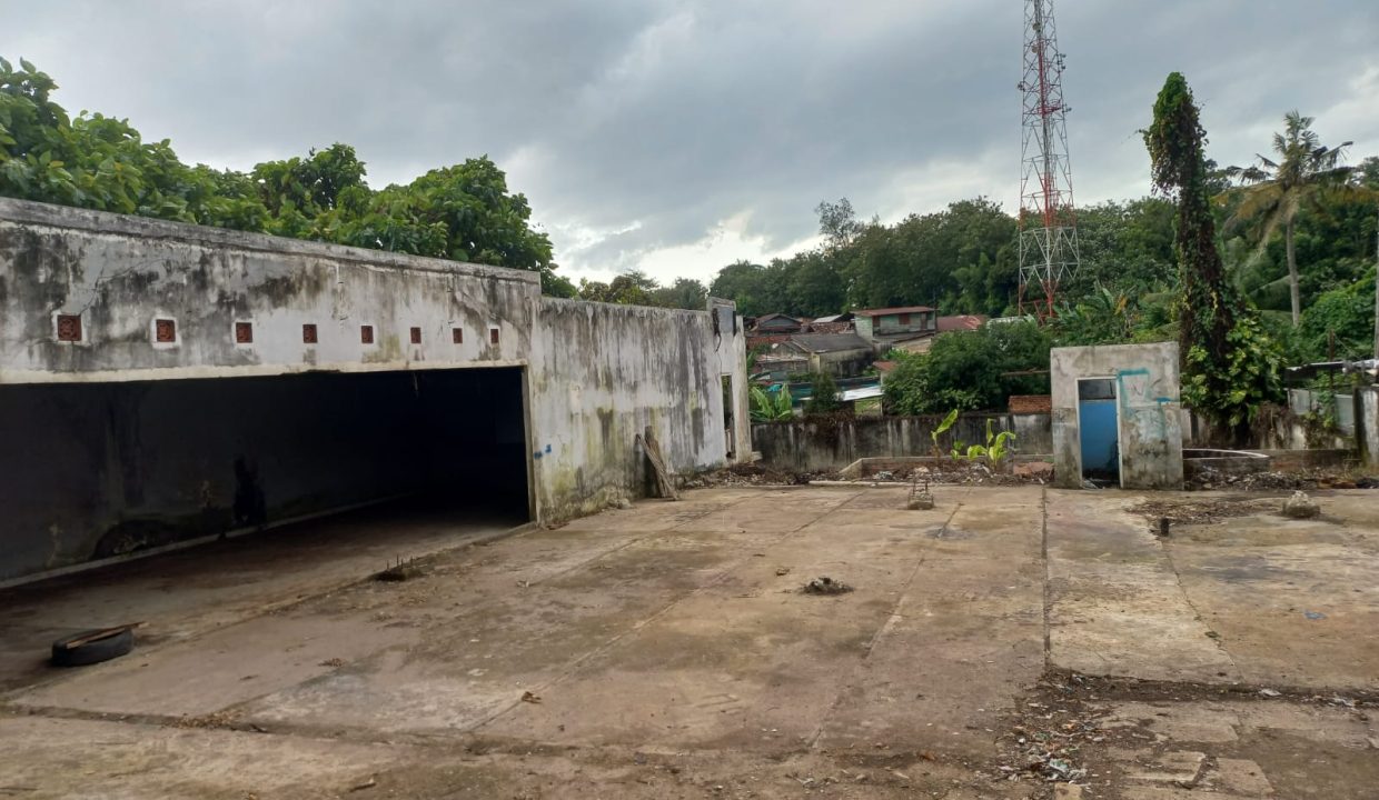 tanah luas siap bangun tengah kota di Jalan Riau puncak sekuning bukit besar (6)