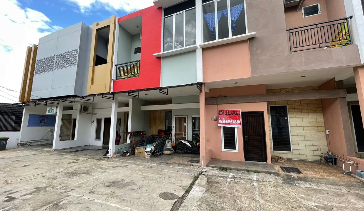 DIJUAL RUMAH KOMPLEK THE SEASON SAPTA MARGA PALEMBANG (2)