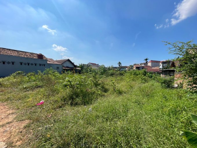 DIJUAL TANAH LUAS SIAP BANGUN JALAN WIRAJAYA I PAKJO PALEMBANG
