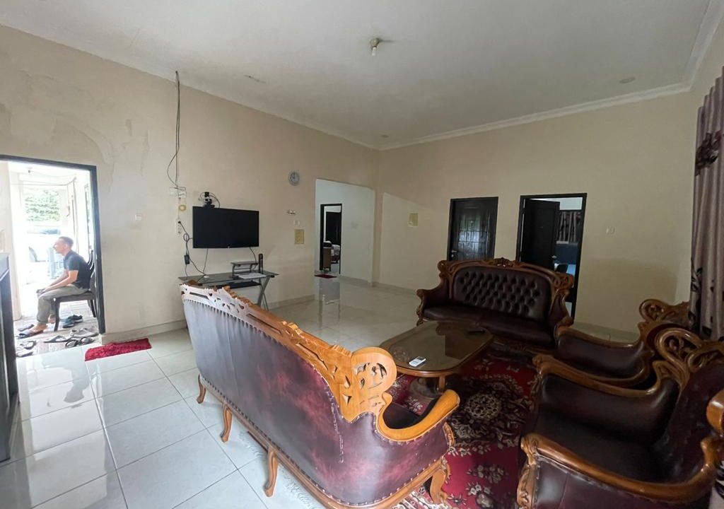 Jalan Wayhitam Demang lebar Daun (4)