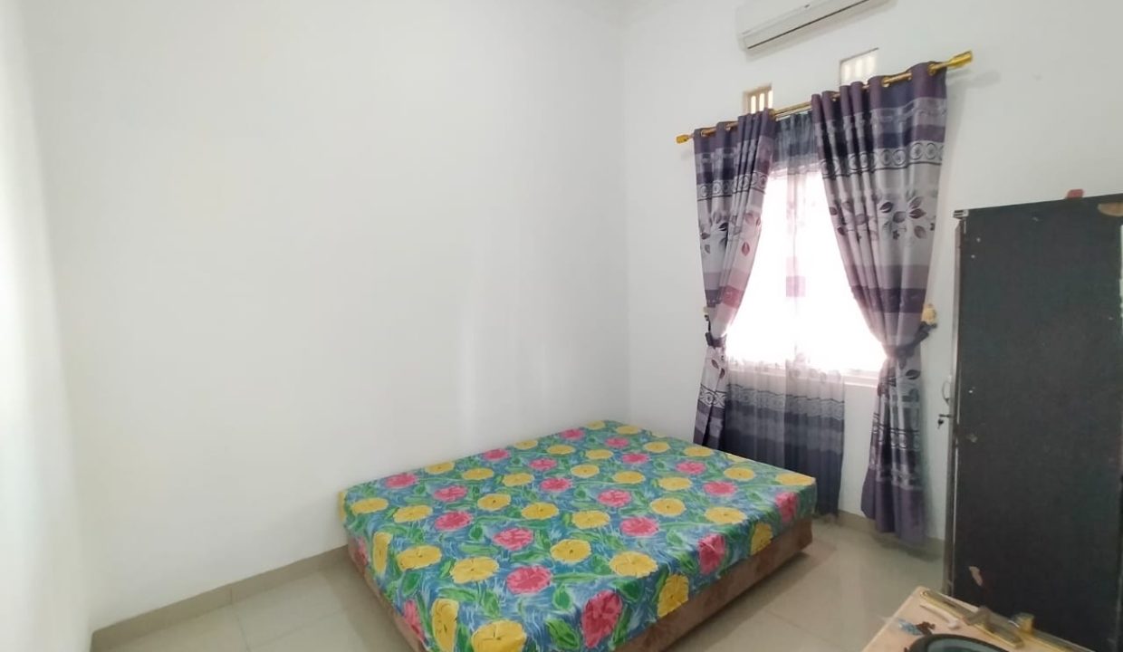 Perum Joefi Kebun Bunga (11)