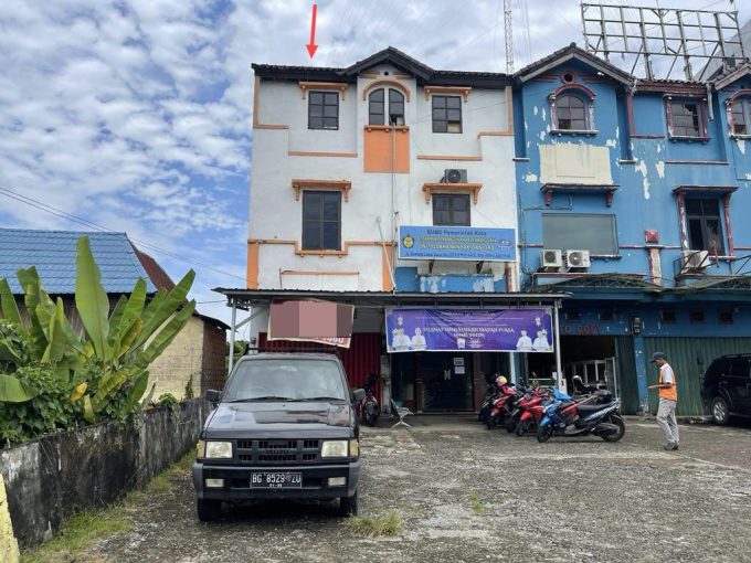 Ruko 2 Unit Halaman Luas Jalan Demang Lebar Daun samping BCA Palembang