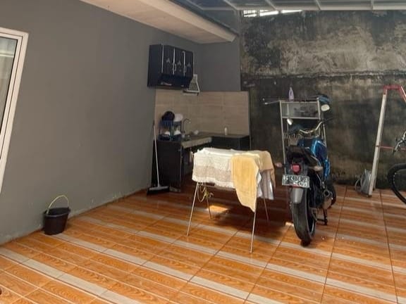Rumah 2 Lantai, Minimalis Terawat dalam Cluster The Pavillion (7)